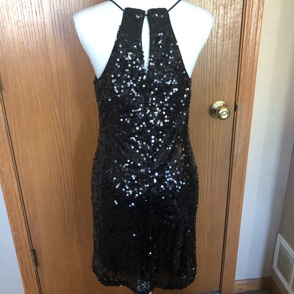 Women’s Express Sequin Cocktail Dress - Picture 3 of 5